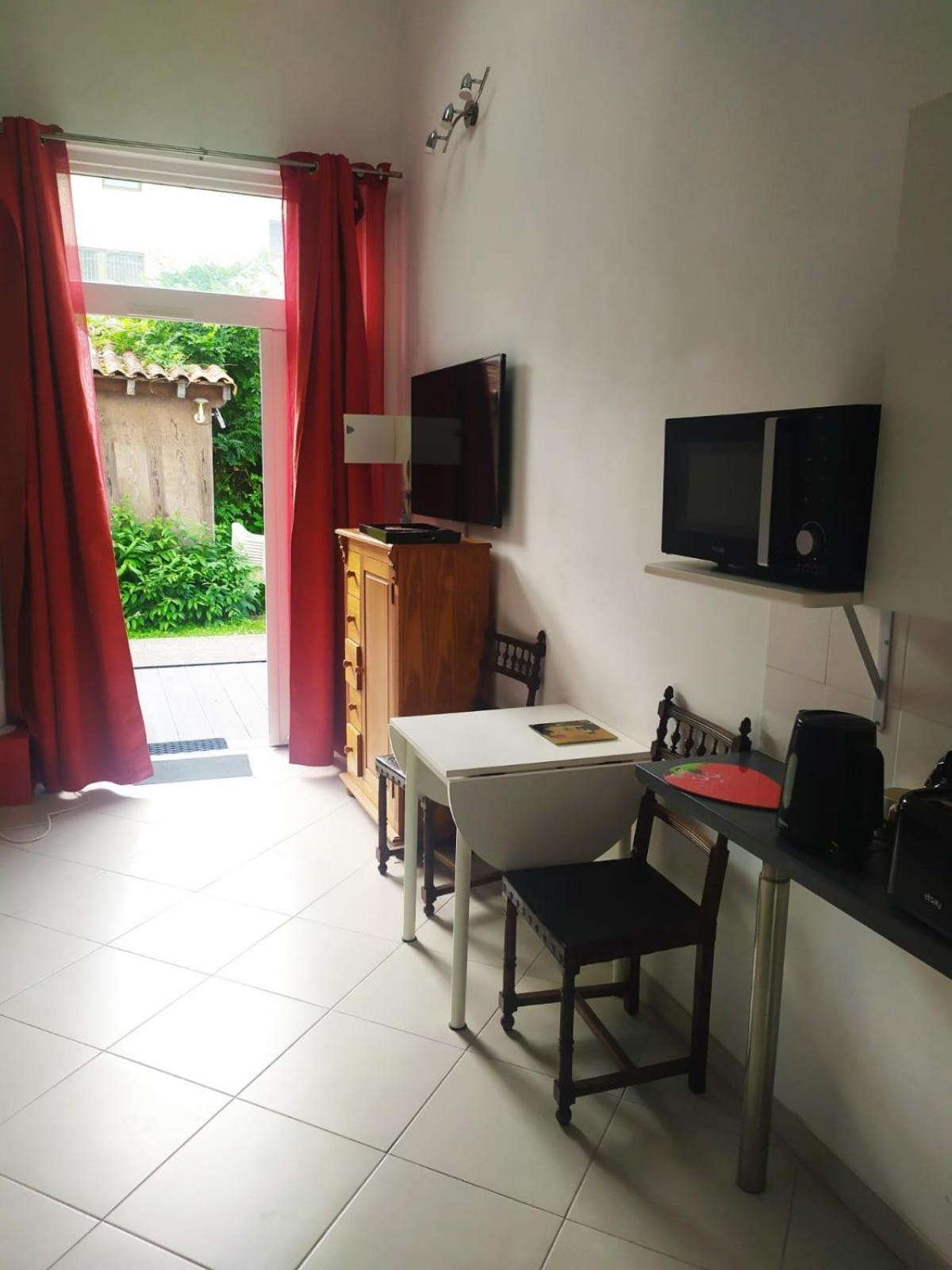 Aparthotel Les Bains Douches Périgueux Exteriér fotografie